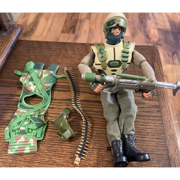 Vtg 1996 Hasbro GI Joe 12” Pawtucket Action Figure Camouflage Face w/Accessories - Picture 1 of 13